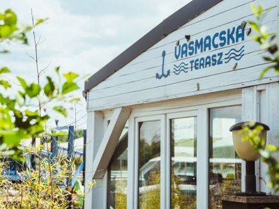 Vasmacska Terasz Étterem