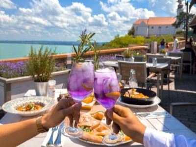 Villa Pisky (Tihany) - mediterrán, kávézó-étterem konyha