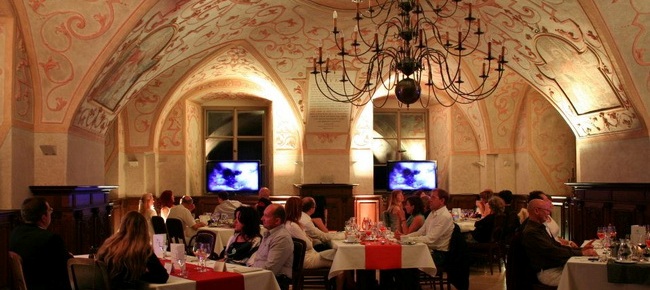 Restaurant Sopronbánfalvi Kolostor Hotel (Sopron) 7