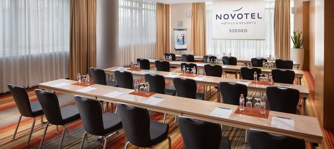 Novo Square Étterem - Novotel Hotel (Szeged) 6