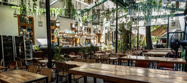 Restaurant Bazaar Budapest 8