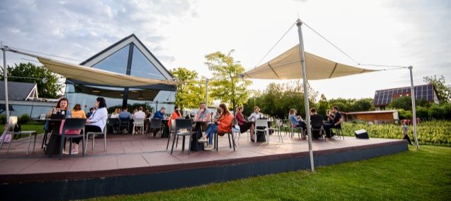 Restaurant Etyeki Kúria Winery (Etyek) 1