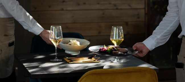 Restaurant Ropogós Bistro & Garden 9
