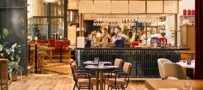 Tutto Restaurant & Bar 5