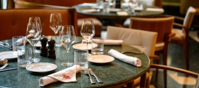 Tutto Restaurant & Bar 8