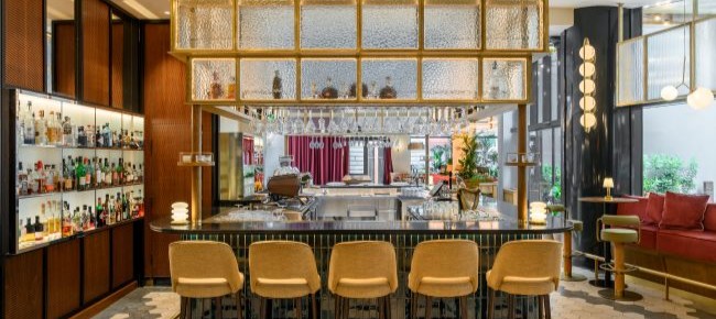Tutto Restaurant & Bar 9