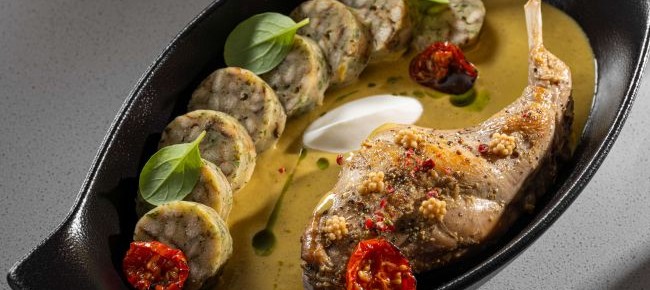 Axis Café & Lounge (Crowne Plaza****) 3