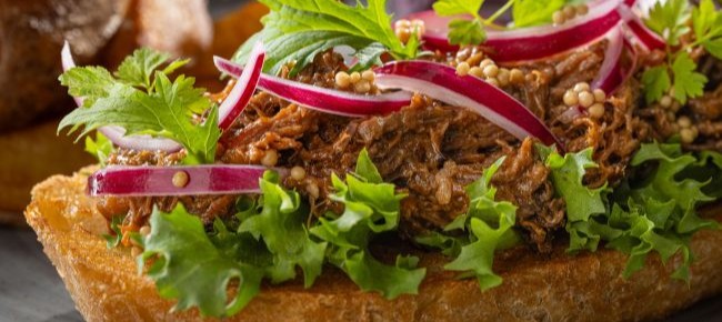 Axis Café & Lounge (Crowne Plaza****) 4