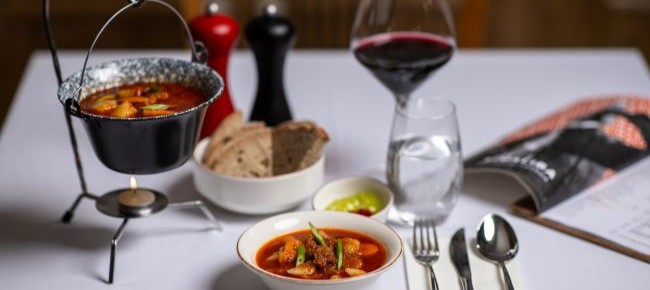 Restaurant SIMALIBA Belvárosi Csárda 4