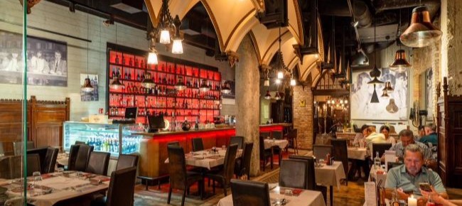 Apostolok Restaurant