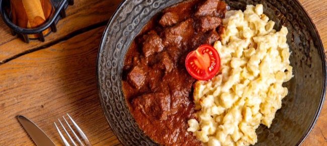 Apostolok Restaurant 4