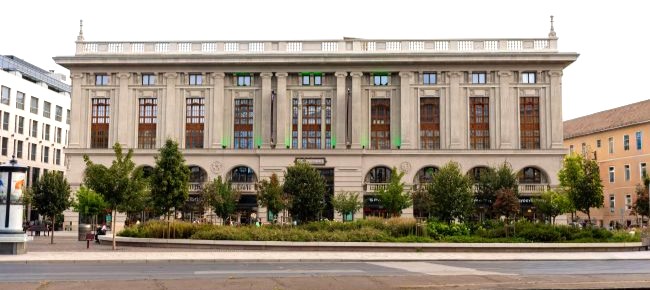 Restaurant Time Out Market Budapest 9