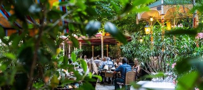 Gundel Cafe Patisserie Restaurant 11