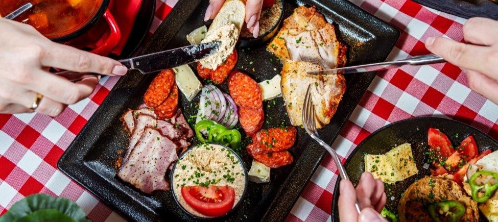 Paprika Kitchen & Bar 9