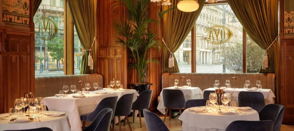 Restaurant Cova Budapest (Matild Palace) 7
