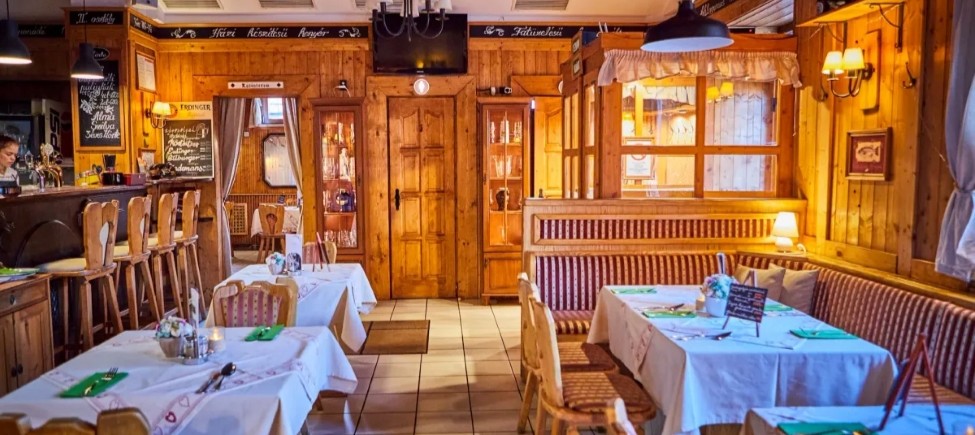 Restaurant Vadvirág Vendéglő és Fogadó (Tatabánya) 4
